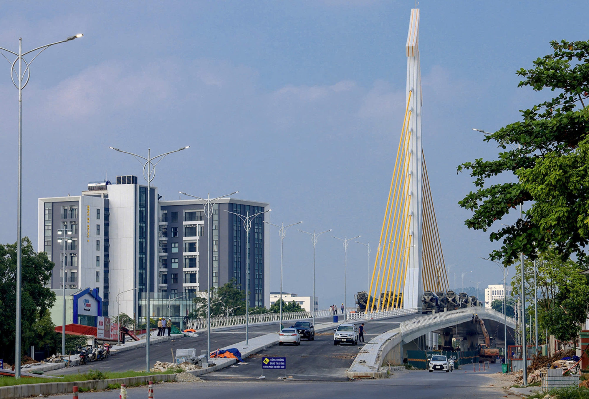 Vĩnh Phúc: Xây dựng mạng lưới giao thông đồng bộ, hiện đại- Ảnh 1. Vĩnh Phúc: Xây dựng mạng lưới giao thông đồng bộ, hiện đại- Ảnh 1.