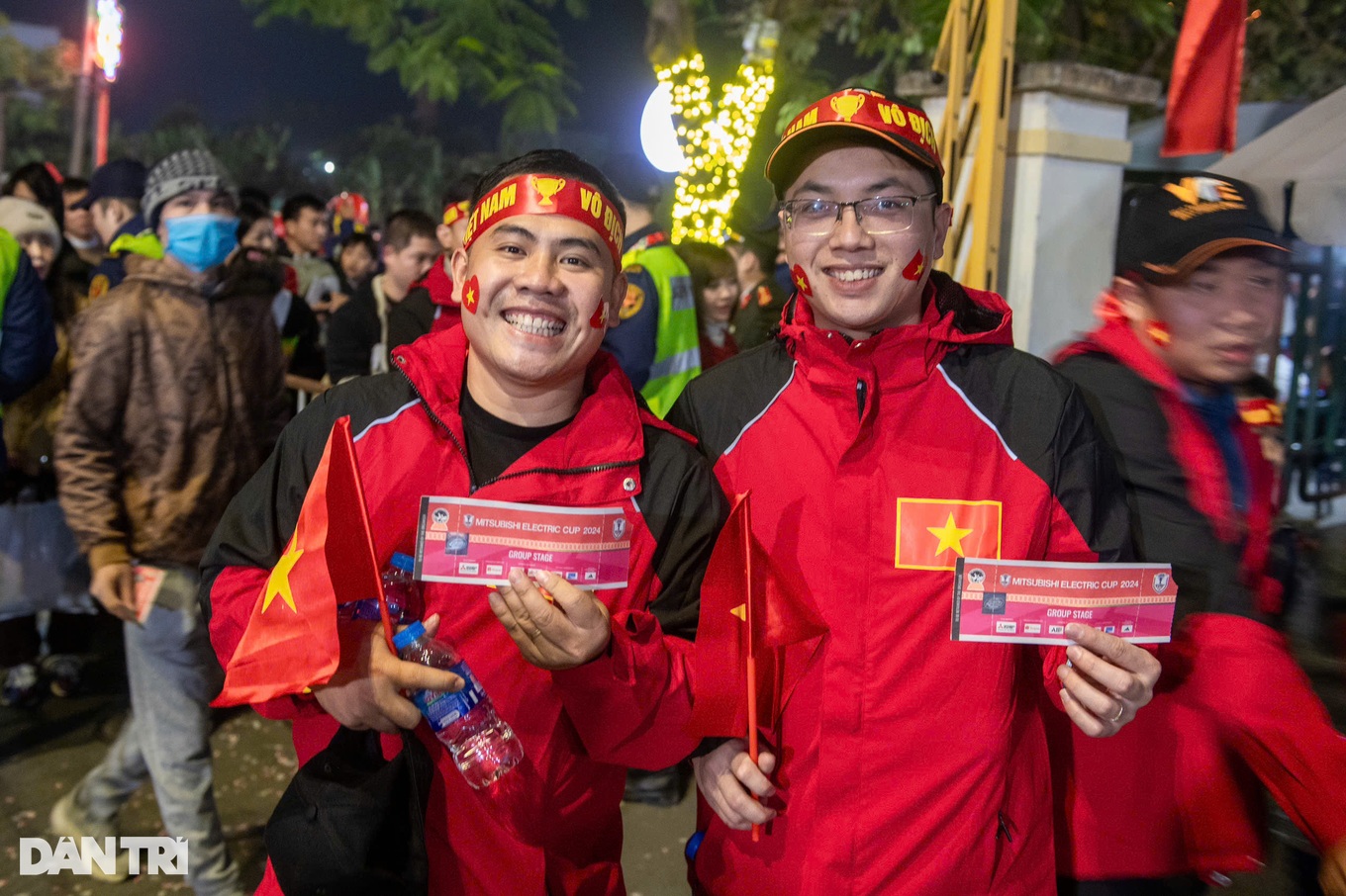 Codongvien_ThanhĐong2.jpg Codongvien_ThanhĐong2.jpg