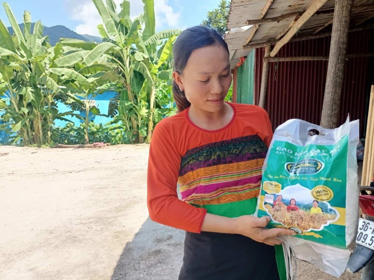 Gạo nếp, nước mắm, mắm tép OCOP... tạo sinh kế cho nông dân Thanh Hoá Gạo nếp, nước mắm, mắm tép OCOP... tạo sinh kế cho nông dân Thanh Hoá