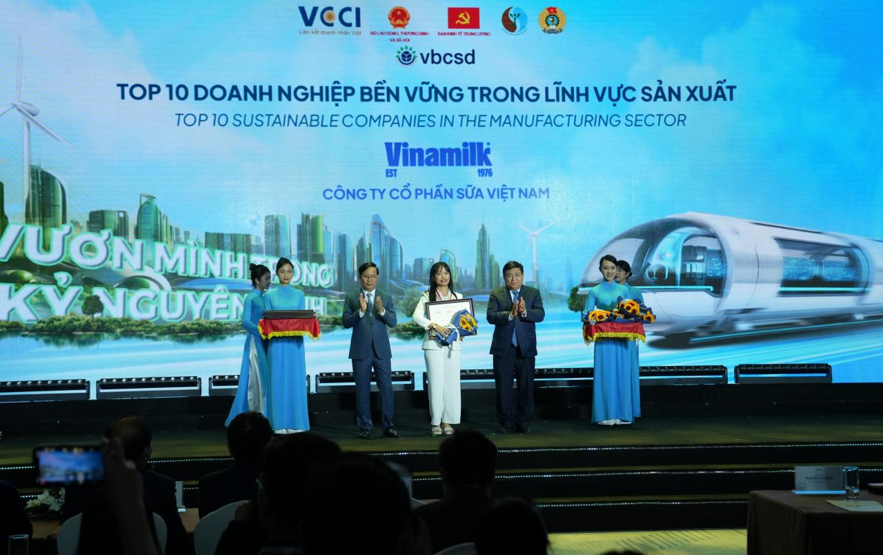 Thực hành ESG tại doanh nghiệp đi đầu về phát triển bền vững Vinamilk - Vietnam.vn Thực hành ESG tại doanh nghiệp đi đầu về phát triển bền vững Vinamilk