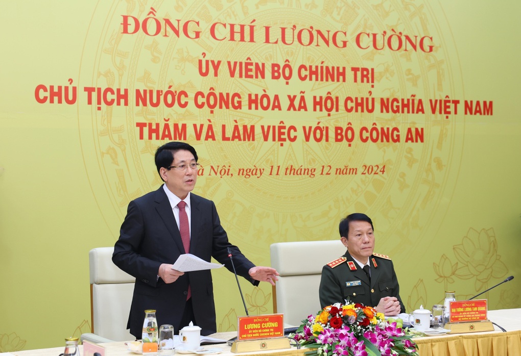 Chủ tịch nước: Xây dựng lực lượng công an vững mạnh, tinh nhuệ, hiện đại - 1 Chủ tịch nước: Xây dựng lực lượng công an vững mạnh, tinh nhuệ, hiện đại - 1