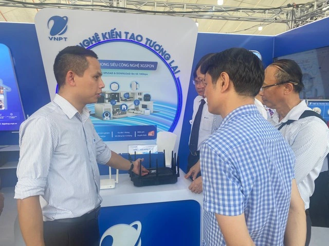 VNPT đồng hành kiến tạo thành phố thông minh vì tương lai - Vietnam.vn VNPT đồng hành kiến tạo thành phố thông minh vì tương lai