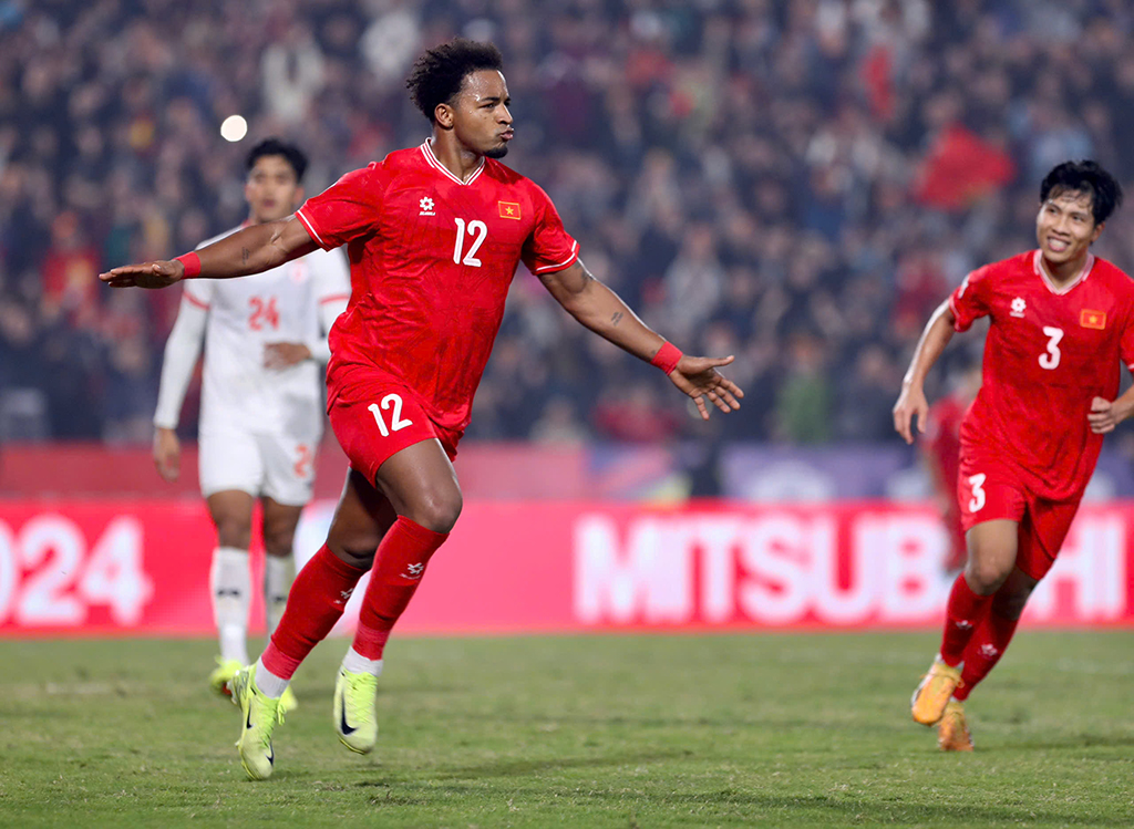 FIFA quá thú vị: ‘Thấy Xuân Son là biết Xuân sang’- Ảnh 2. FIFA quá thú vị: ‘Thấy Xuân Son là biết Xuân sang’- Ảnh 2.