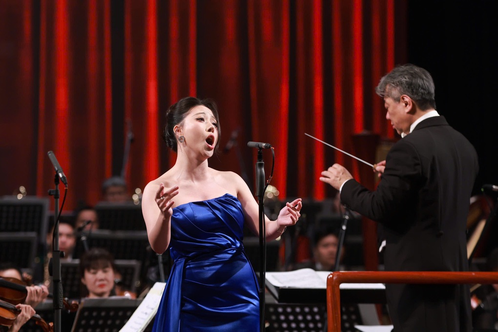 Hà Nội Concert - Hòa nhạc năm mới 2025: Sự quyến rũ của nhạc phẩm cổ điển - 3 Hà Nội Concert - Hòa nhạc năm mới 2025: Sự quyến rũ của nhạc phẩm cổ điển - 3