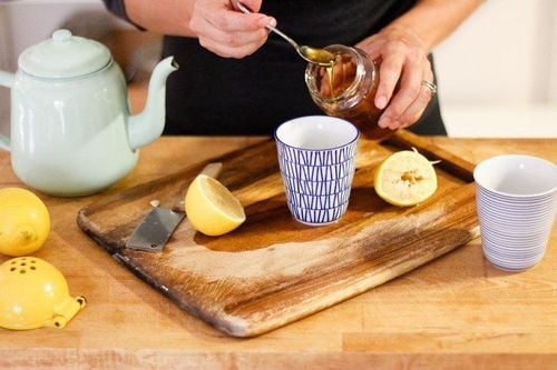 Cách pha và uống mật ong vào buổi sáng đảm bảo giảm cân, trẻ hóa làn da - Ảnh 2. Cách pha và uống mật ong vào buổi sáng đảm bảo giảm cân, trẻ hóa làn da - Ảnh 2.