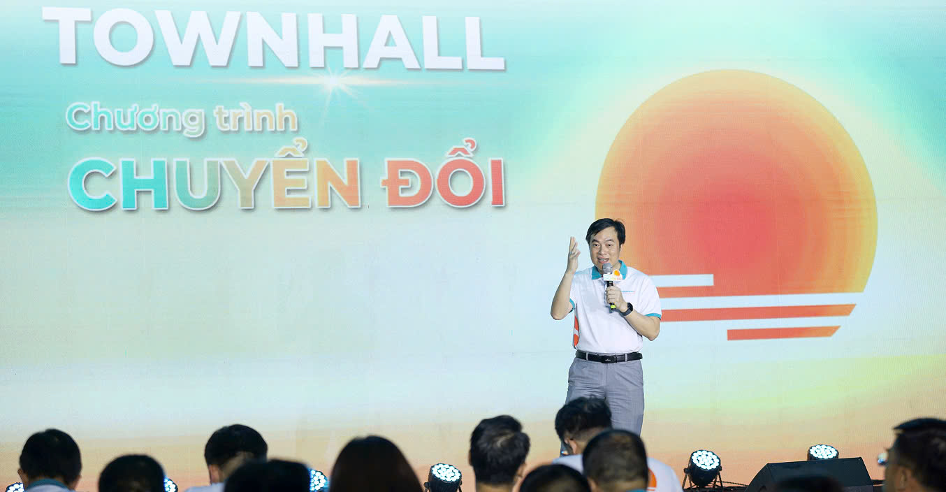 ABBANK chính thức bổ nhiệm chức danh Tổng Giám đốc đối với ông Phạm Duy Hiếu- Ảnh 2. ABBANK chính thức bổ nhiệm chức danh Tổng Giám đốc đối với ông Phạm Duy Hiếu- Ảnh 2.