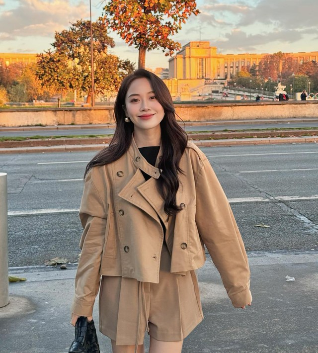 Mặc đẹp như các It Girl với cách biến tấu cùng quần shorts- Ảnh 8. Mặc đẹp như các It Girl với cách biến tấu cùng quần shorts- Ảnh 8.