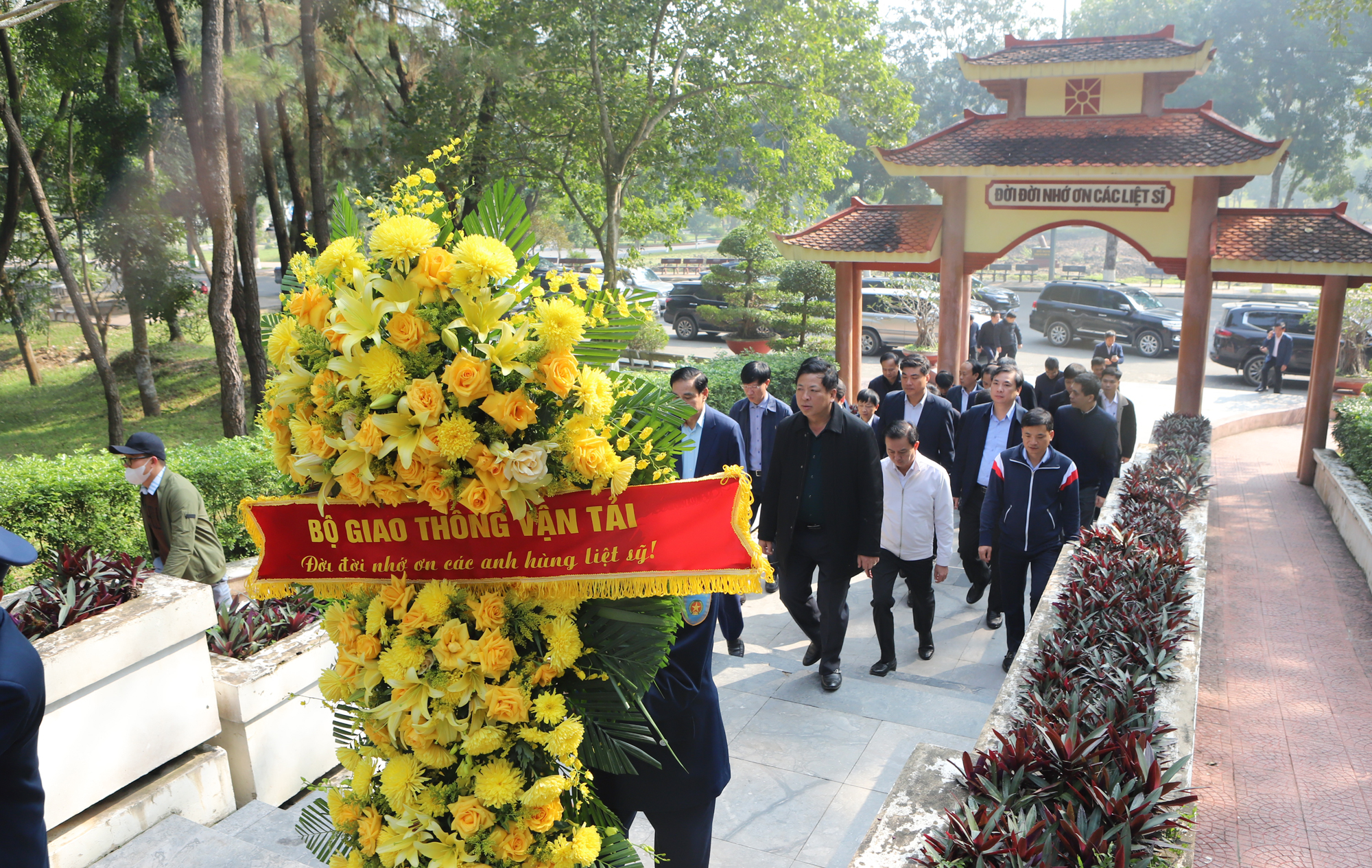 Quyết tâm đưa 2 dự án cao tốc qua Hà Tĩnh về đích trước 8 tháng- Ảnh 6. Quyết tâm đưa 2 dự án cao tốc qua Hà Tĩnh về đích trước 8 tháng- Ảnh 6.