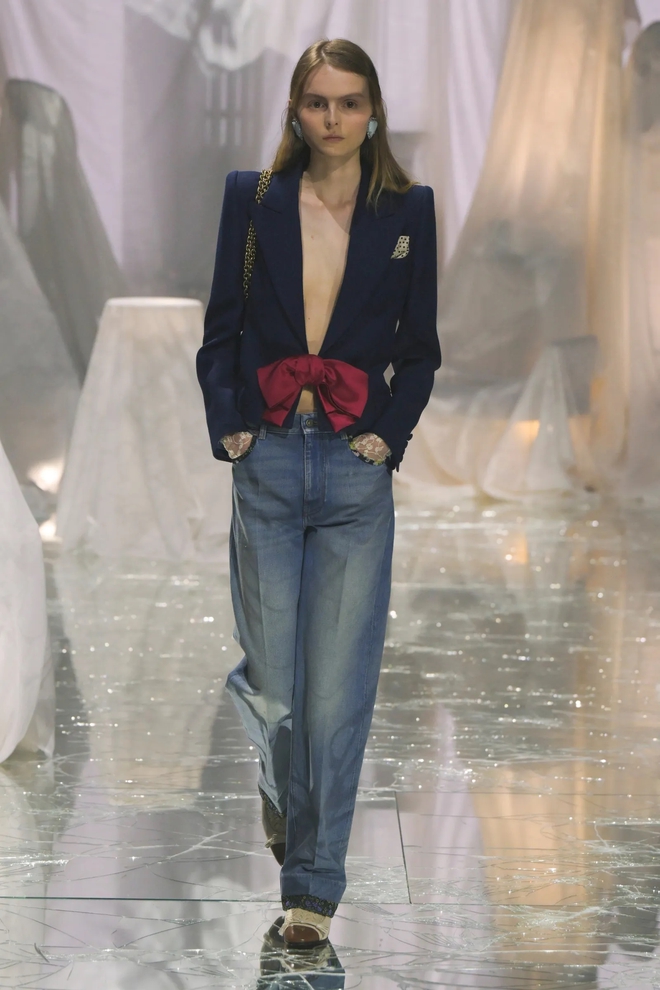 Dự báo chiếc quần jeans sẽ 'cháy hàng' trong năm 2025- Ảnh 4. Dự báo chiếc quần jeans sẽ 'cháy hàng' trong năm 2025- Ảnh 4.