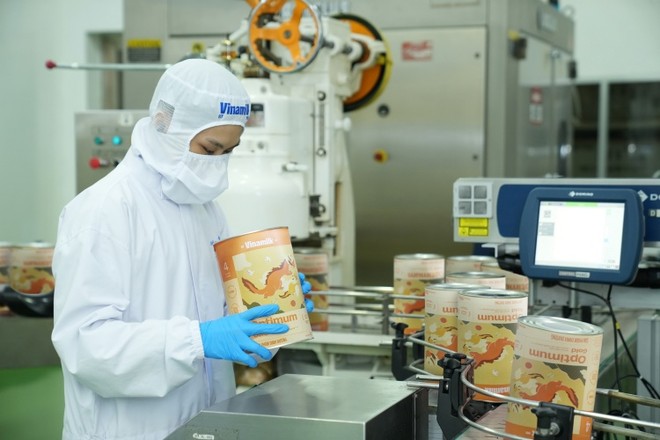 Các nhà máy hiện đại chuyên sản xuất sữa bột là một thế mạnh lớn giúp Vinamilk chủ động ứng dụng các công nghệ tiên tiến nhất trên thế giới Các nhà máy hiện đại chuyên sản xuất sữa bột là một thế mạnh lớn giúp Vinamilk chủ động ứng dụng các công nghệ tiên tiến nhất trên thế giới