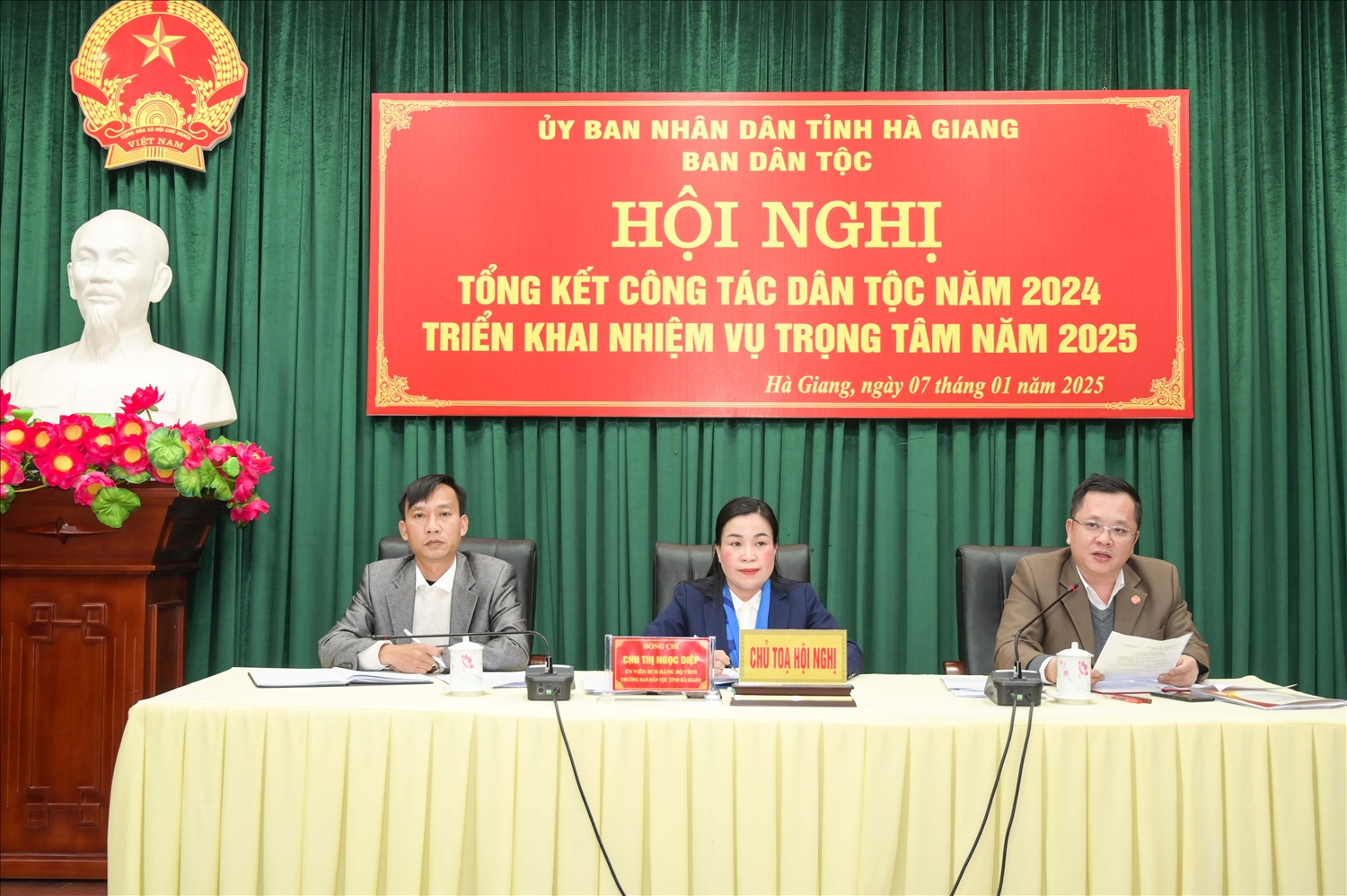 Lãnh đạo Ban Dân tộc tỉnh Hà Giang chủ trì Hội nghị Lãnh đạo Ban Dân tộc tỉnh Hà Giang chủ trì Hội nghị