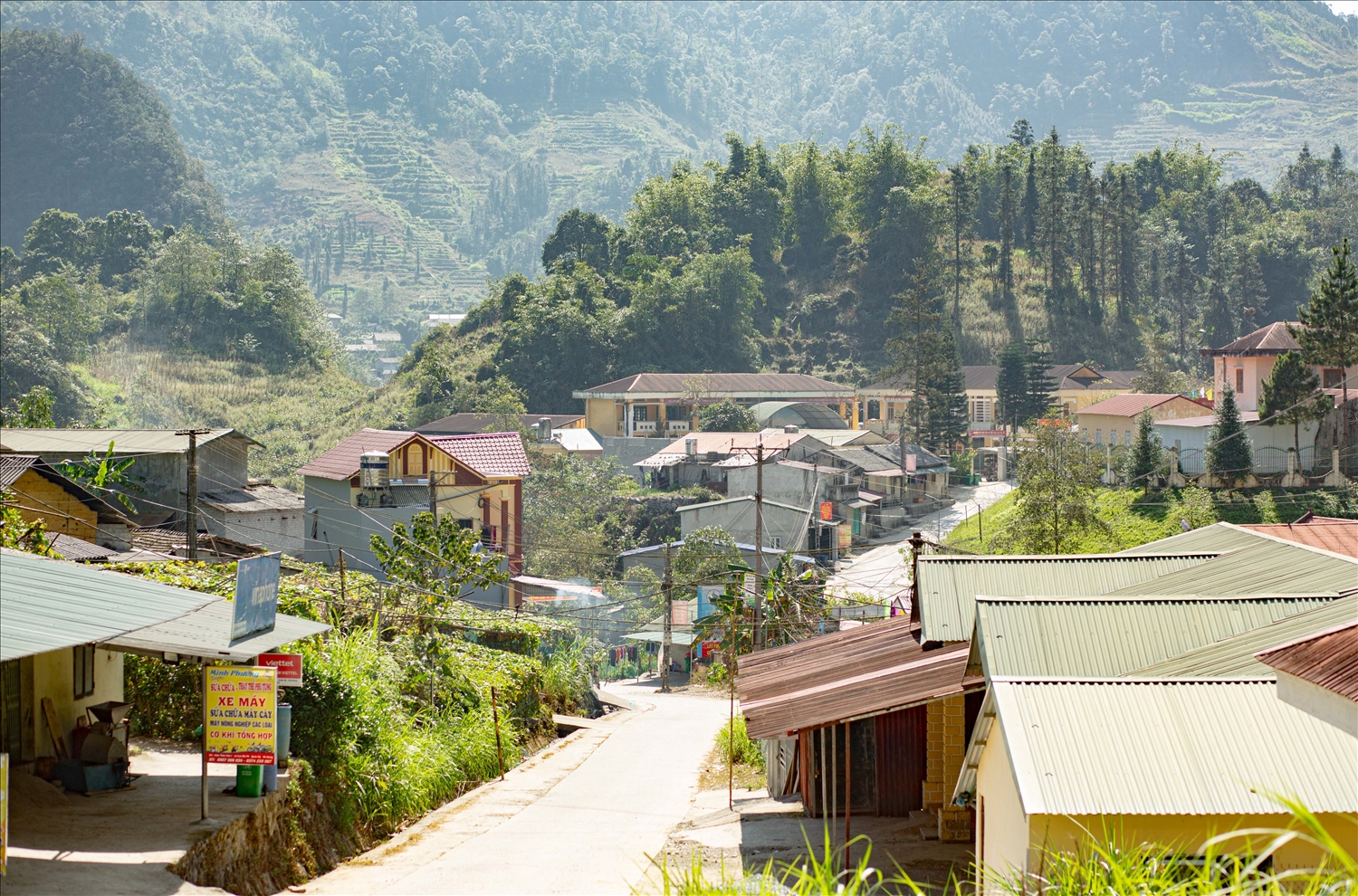 Diện mạo nông thôn huyện Quản Bạ, tỉnh Hà Giang Diện mạo nông thôn huyện Quản Bạ, tỉnh Hà Giang