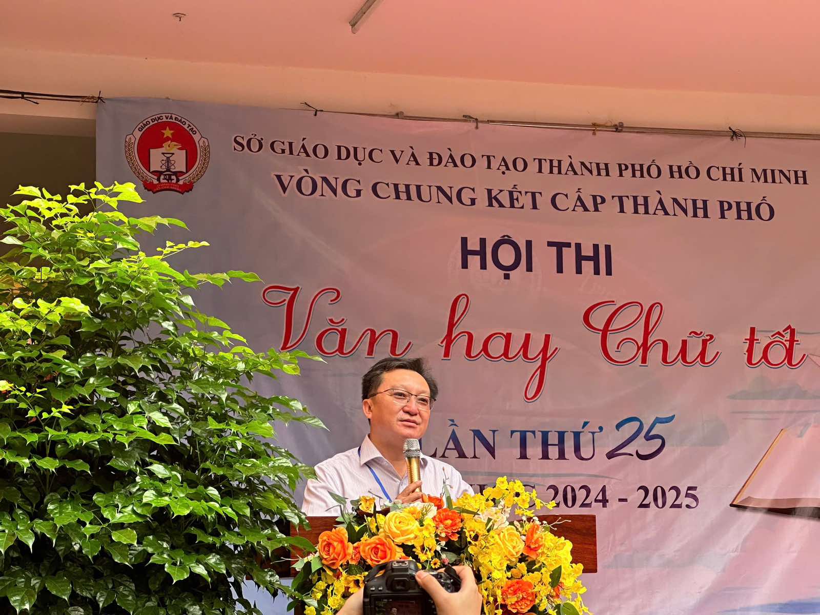 Trải nghiệm ở trường đặc biệt để viết văn hay chữ tốt- Ảnh 2. Trải nghiệm ở trường đặc biệt để viết văn hay chữ tốt- Ảnh 2.