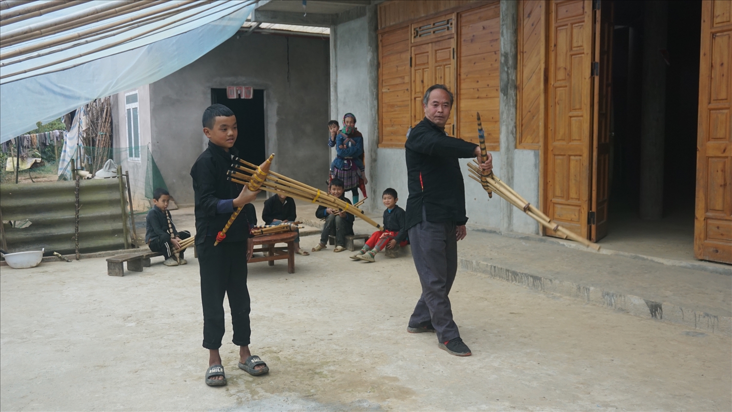 Đời sống văn hóa của đồng bào các DTTS Lào Cai ngày càng phong phú và đa dạng Đời sống văn hóa của đồng bào các DTTS Lào Cai ngày càng phong phú và đa dạng