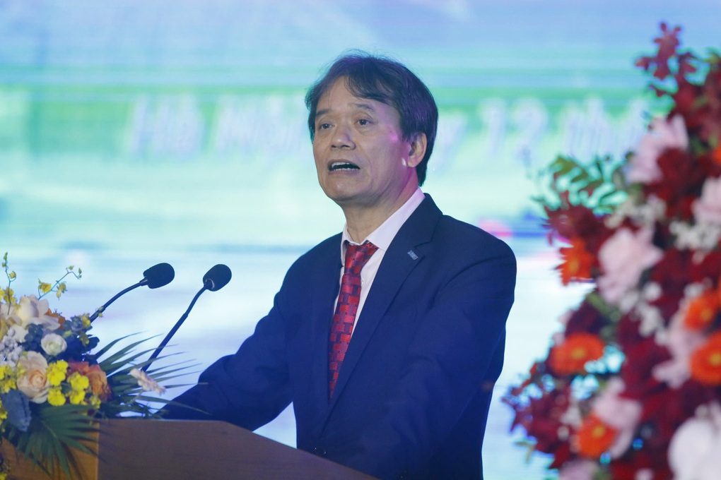 Đại học Kinh tế Quốc dân thí điểm, tiến tới thi và học trên máy tính - 3 Đại học Kinh tế Quốc dân thí điểm, tiến tới thi và học trên máy tính - 3