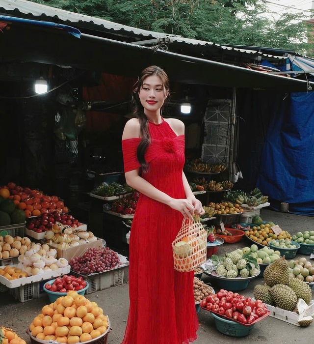 Top 3 mẫu áo dài đẹp mê mà nàng chớ nên bỏ qua- Ảnh 5. Top 3 mẫu áo dài đẹp mê mà nàng chớ nên bỏ qua- Ảnh 5.