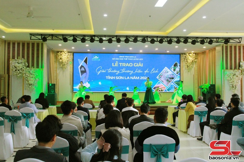 Sơn La: Kết quả ấn tượng lĩnh vực văn hóa, thể thao và du lịch - Ảnh 3. Sơn La: Kết quả ấn tượng lĩnh vực văn hóa, thể thao và du lịch - Ảnh 3.