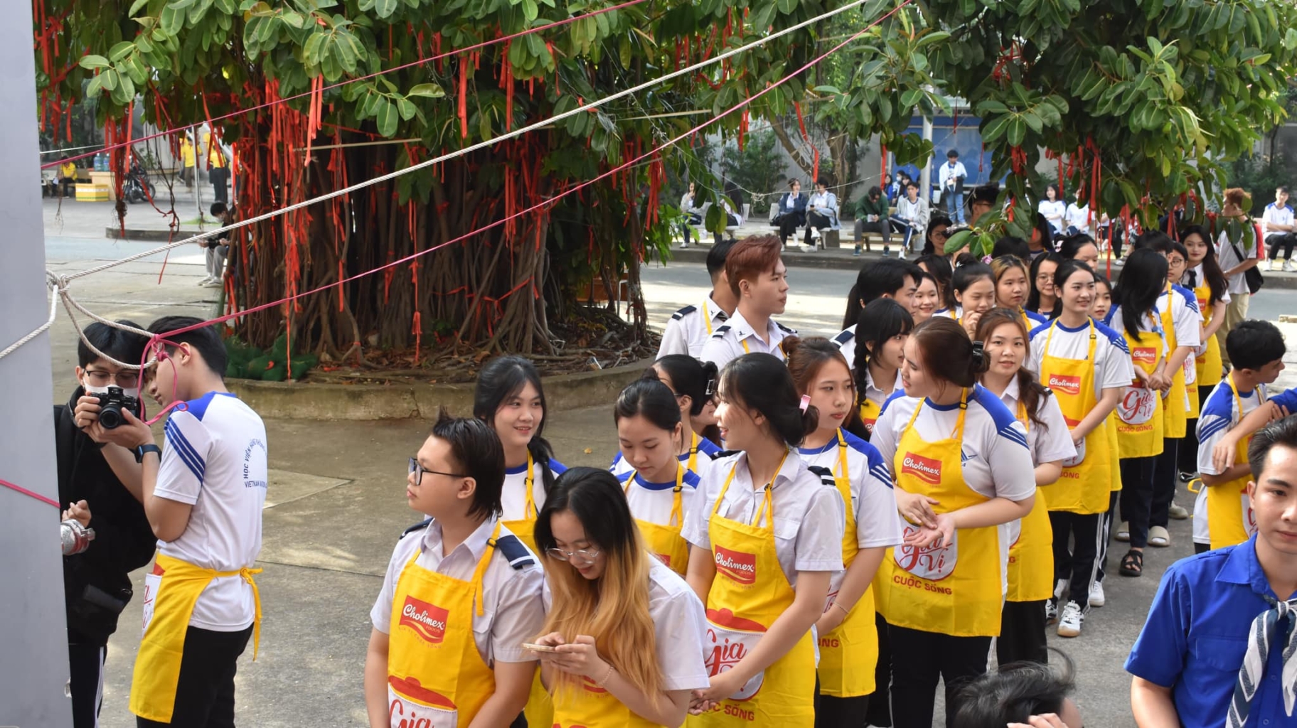 1679475229_VietinBank-ra-mat-chien-dich-Song-mot-doi-co-lai.jpg - Vietnam.vn