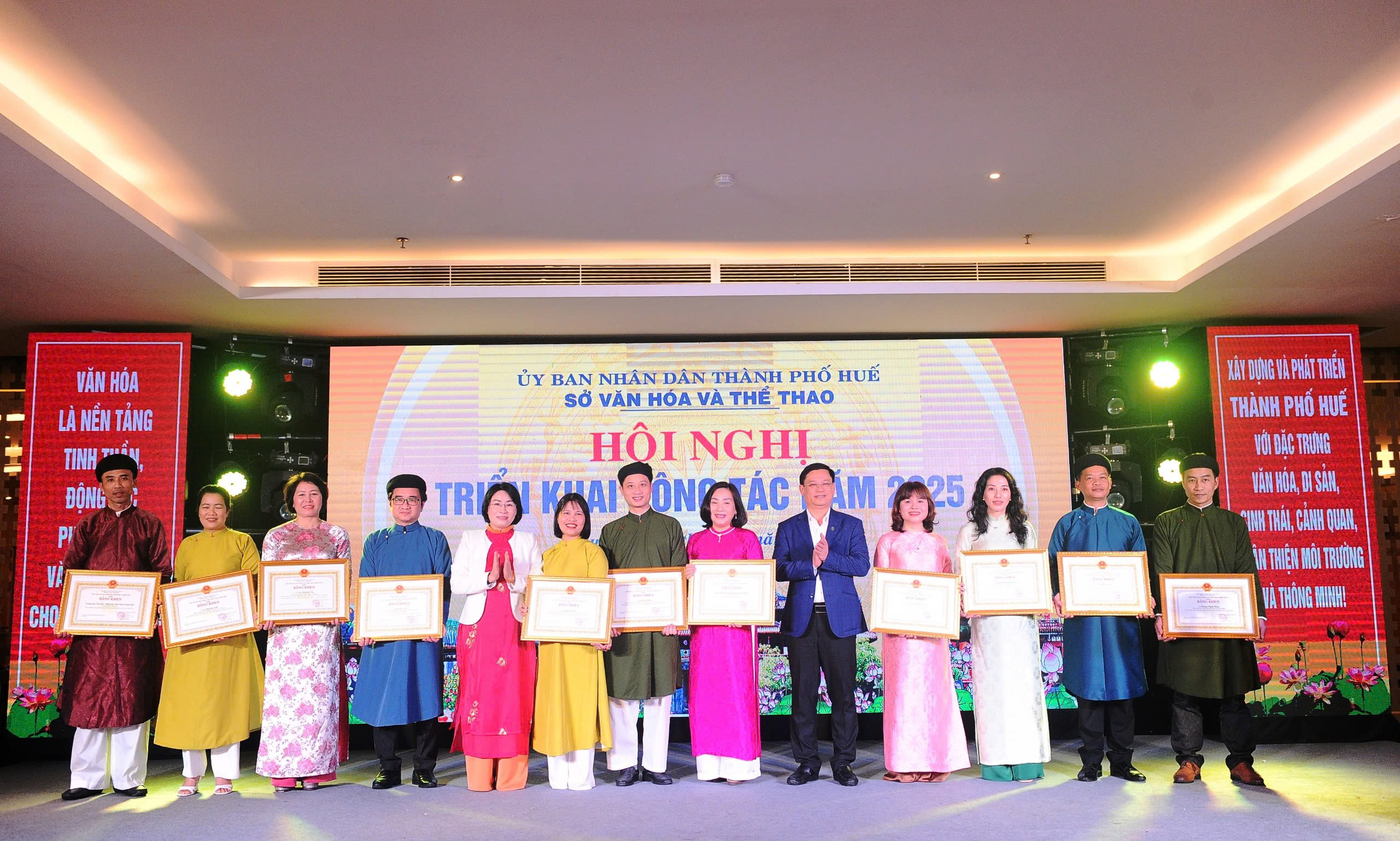 Ngành Văn hóa và Thể thao TP Huế đặt nhiều mục tiêu trong năm 2025 - Ảnh 5. Ngành Văn hóa và Thể thao TP Huế đặt nhiều mục tiêu trong năm 2025 - Ảnh 5.
