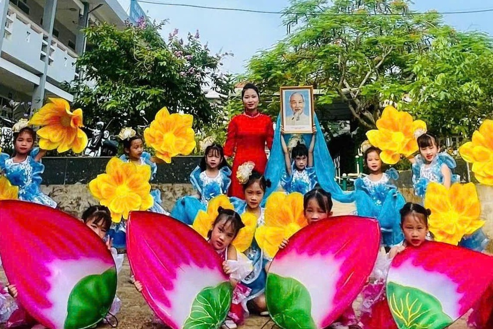 Cô hiệu trưởng 8X và tình yêu với ngôi trường mầm non trên đất Cao Bằng - 3 Cô hiệu trưởng 8X và tình yêu với ngôi trường mầm non trên đất Cao Bằng - 3