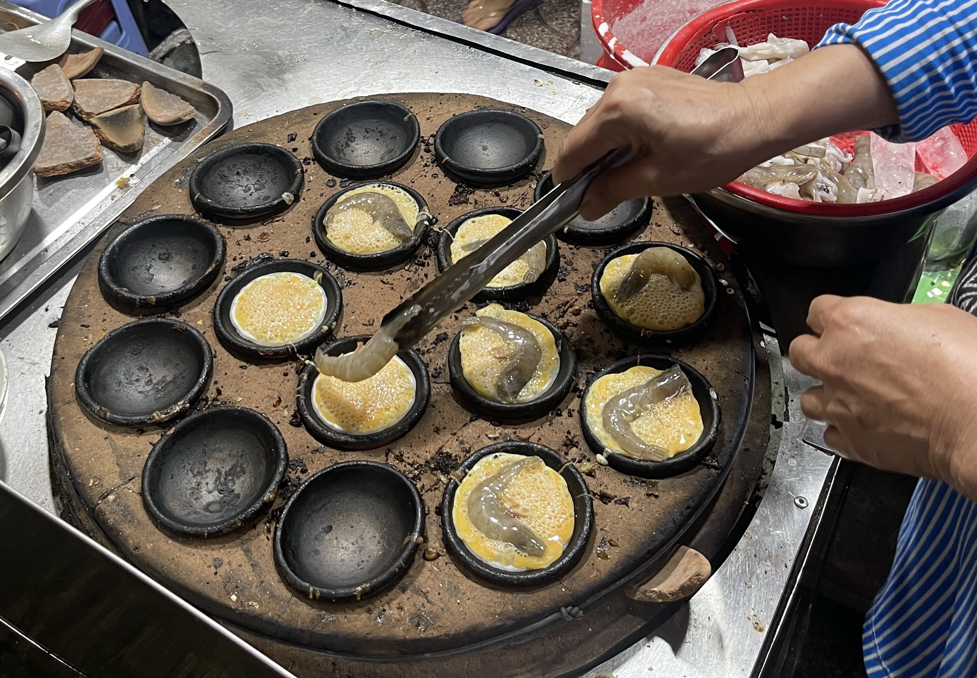 Cũng là bánh căn, mà sao mỗi nơi mỗi khác - Ảnh 3. Cũng là bánh căn, mà sao mỗi nơi mỗi khác - Ảnh 3.