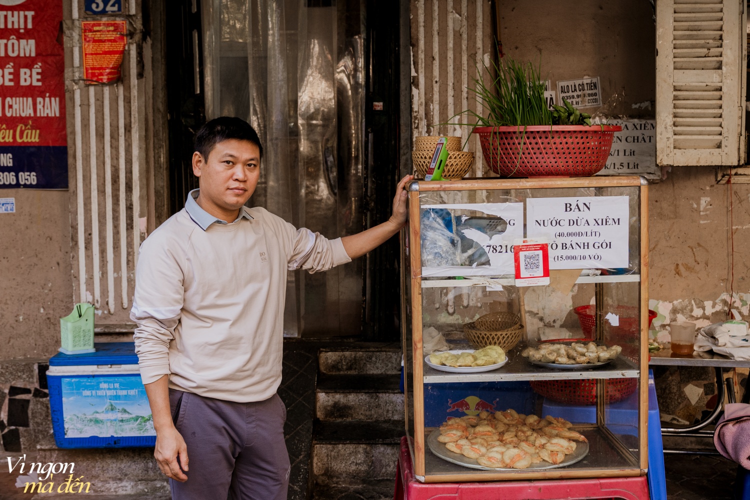 Rủ nhau đi ăn bún nem, hóa ra quán chuyên cung cấp nem đi khắp nơi, tiết lộ dịp gần Tết cửa hàng gói nem không xuể - Ảnh 8. Rủ nhau đi ăn bún nem, hóa ra quán chuyên cung cấp nem đi khắp nơi, tiết lộ dịp gần Tết cửa hàng gói nem không xuể - Ảnh 8.