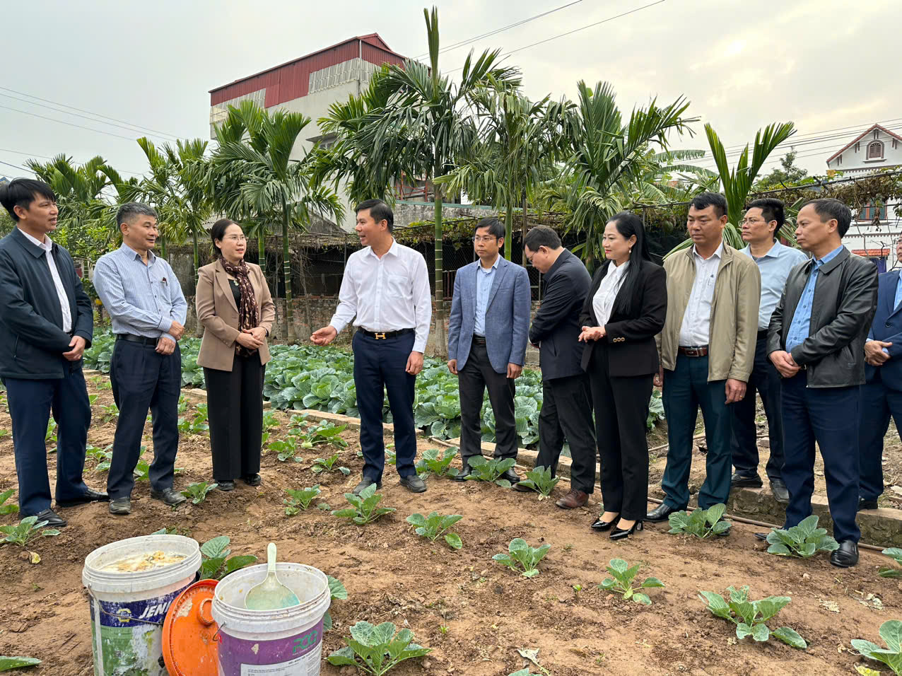 Hội LHPN Hưng Yên thực hiện hiệu quả chương trình ủy thác với Ngân hàng Chính sách xã hội- Ảnh 3. Hội LHPN Hưng Yên thực hiện hiệu quả chương trình ủy thác với Ngân hàng Chính sách xã hội- Ảnh 3.