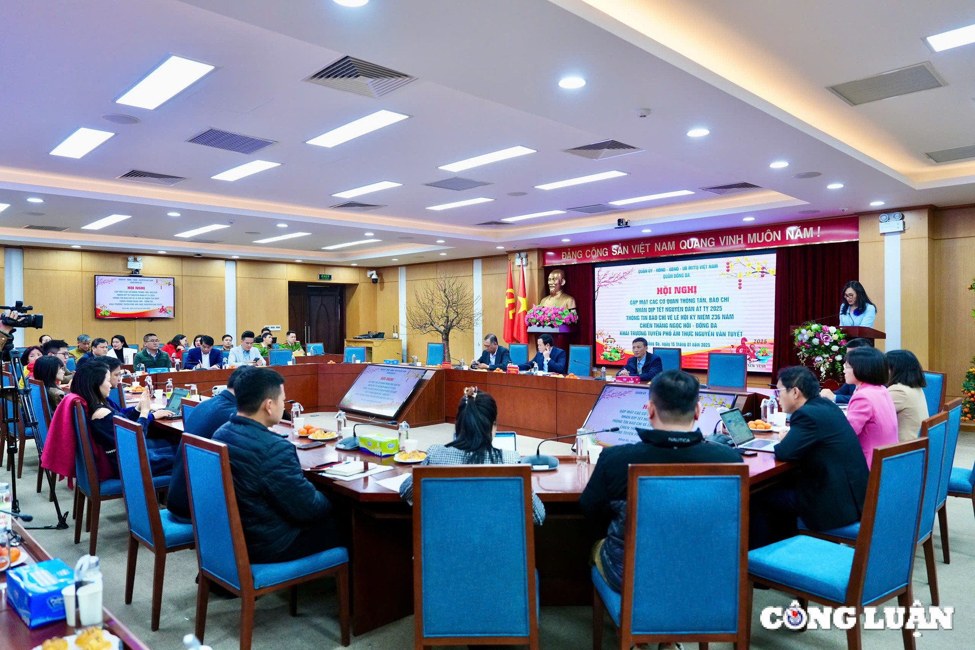 nhieu chuong trinh nghe thuat dac sac tai le ky niem ngoc hoi dong da hinh 2