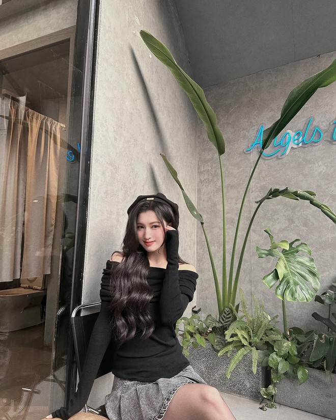 Phong cách đời thường của 'con dâu tỉ phú' Phương Nhi- Ảnh 7. Phong cách đời thường của 'con dâu tỉ phú' Phương Nhi- Ảnh 7.