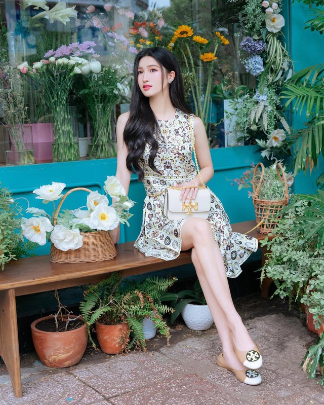 Phong cách đời thường của 'con dâu tỉ phú' Phương Nhi- Ảnh 10. Phong cách đời thường của 'con dâu tỉ phú' Phương Nhi- Ảnh 10.