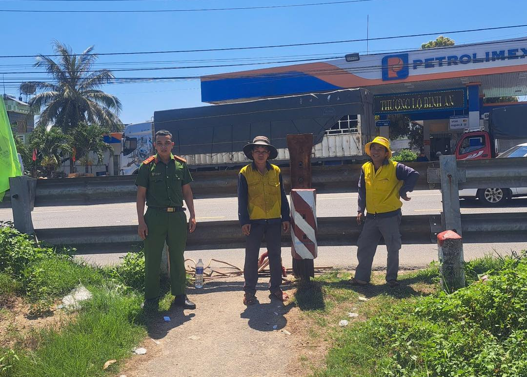 Xóa bỏ nhiều lối đi tự mở qua đường sắt ở Quảng Ngãi- Ảnh 4.