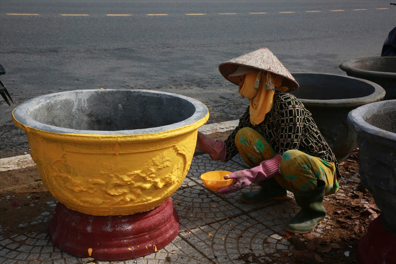Chuẩn bị chậu cho quất cảnh. Chuẩn bị chậu cho quất cảnh.