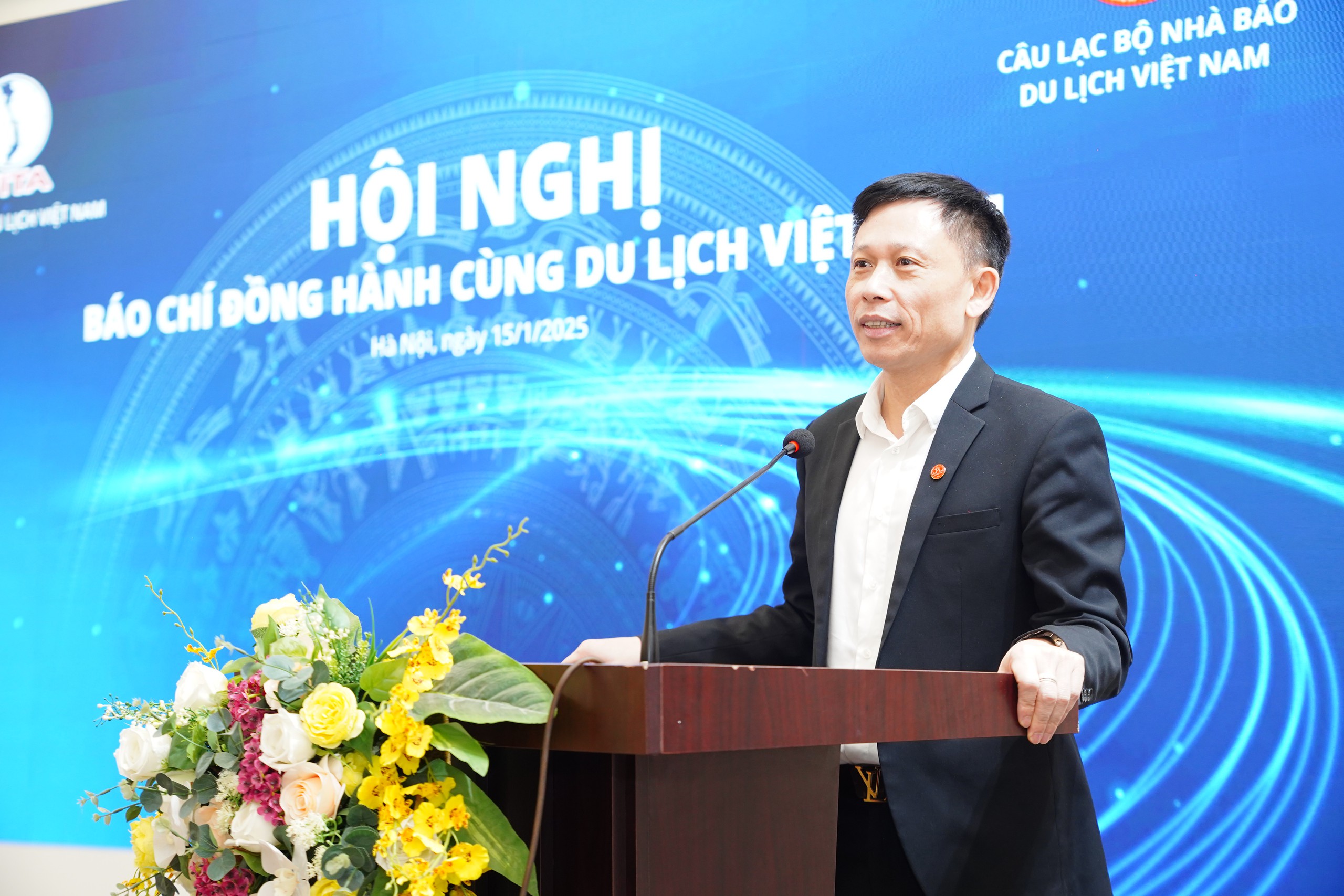 Truyền thông, báo chí góp phần giúp du lịch phục hồi và khởi sắc ấn tượng - Ảnh 4. Truyền thông, báo chí góp phần giúp du lịch phục hồi và khởi sắc ấn tượng - Ảnh 4.