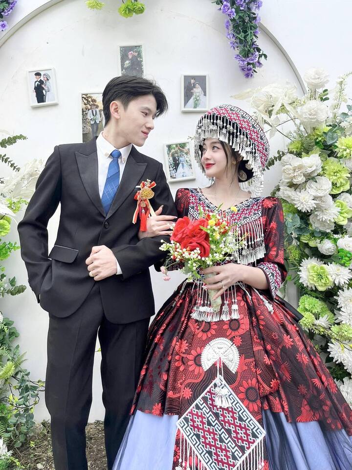 Ảnh cưới cô dâu Nùng xinh đẹp và chú rể Mông 'tổng tài' gây sốt mạng - Ảnh 3. Ảnh cưới cô dâu Nùng xinh đẹp và chú rể Mông 'tổng tài' gây sốt mạng - Ảnh 3.