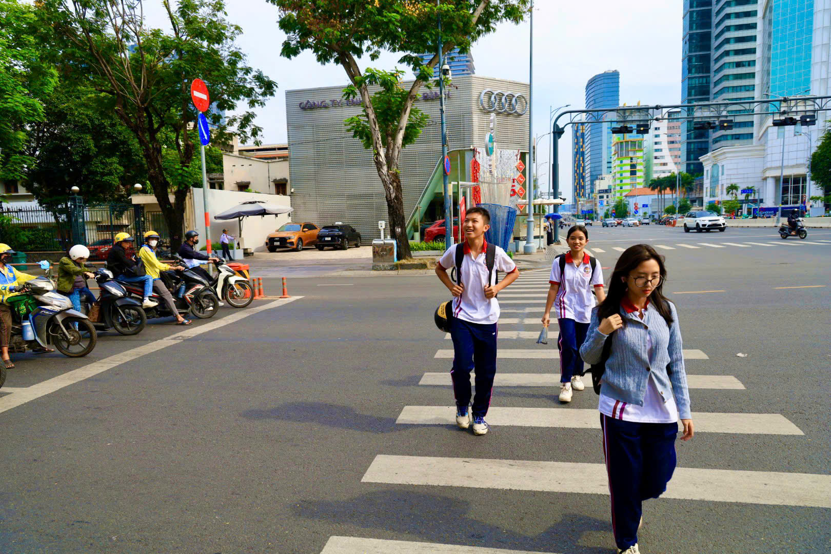 Những hình ảnh Những hình ảnh