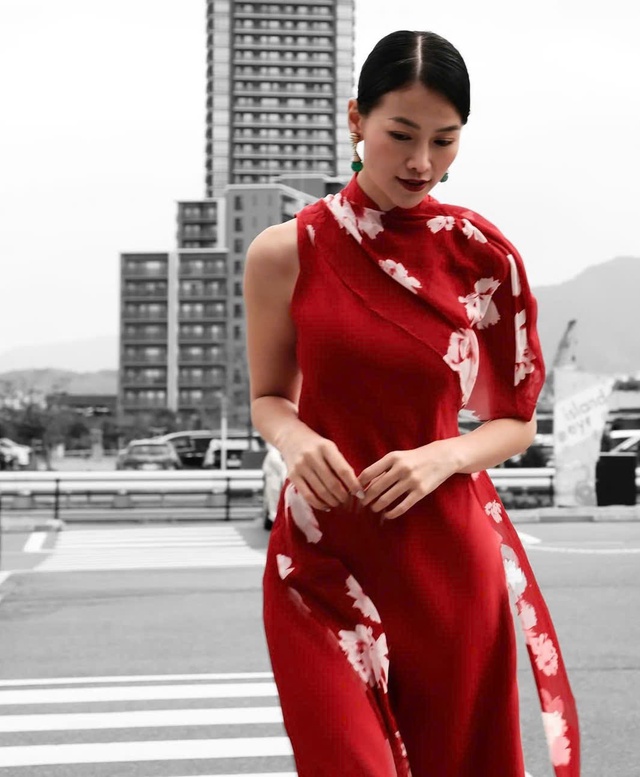 Gợi ý những kiểu tóc đẹp phù hợp cho nàng diện áo dài tết- Ảnh 3. Gợi ý những kiểu tóc đẹp phù hợp cho nàng diện áo dài tết- Ảnh 3.