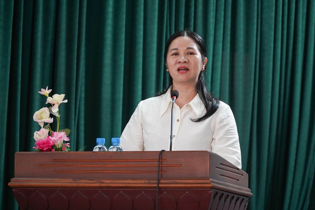 Mang Tết ấm đến người khuyết tật, trẻ mồ côi tại huyện Hóc Môn- Ảnh 5. Mang Tết ấm đến người khuyết tật, trẻ mồ côi tại huyện Hóc Môn- Ảnh 5.