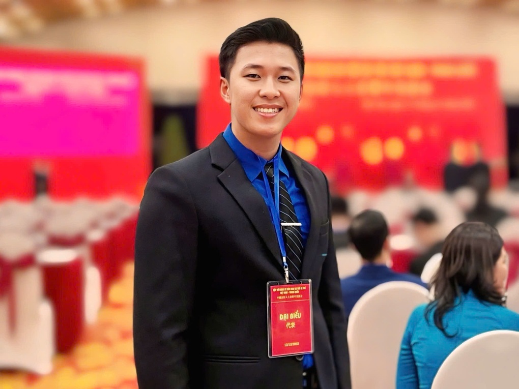Thủ khoa Gen Z ngành phân tích dữ liệu với niềm đam mê thi khởi nghiệp - 2 Thủ khoa Gen Z ngành phân tích dữ liệu với niềm đam mê thi khởi nghiệp - 2