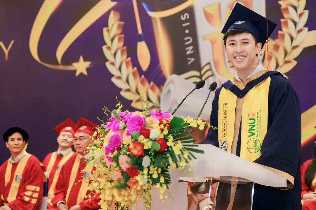Thủ khoa Gen Z ngành phân tích dữ liệu với niềm đam mê thi khởi nghiệp - 3 Thủ khoa Gen Z ngành phân tích dữ liệu với niềm đam mê thi khởi nghiệp - 3