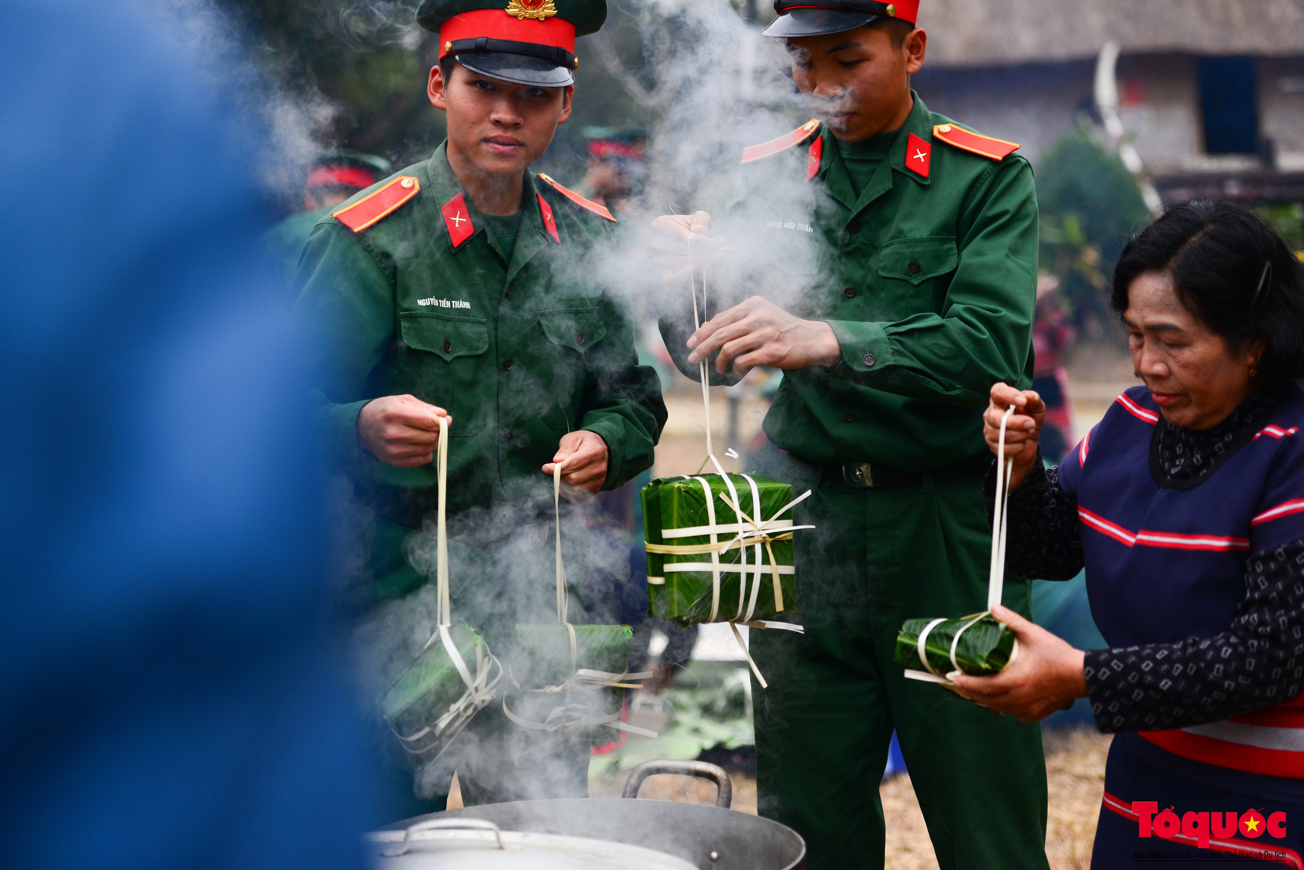 Đồng bào các dân tộc gửi gắm Bánh chưng xanh - Tết vì người nghèo - Ảnh 11. Đồng bào các dân tộc gửi gắm Bánh chưng xanh - Tết vì người nghèo - Ảnh 11.