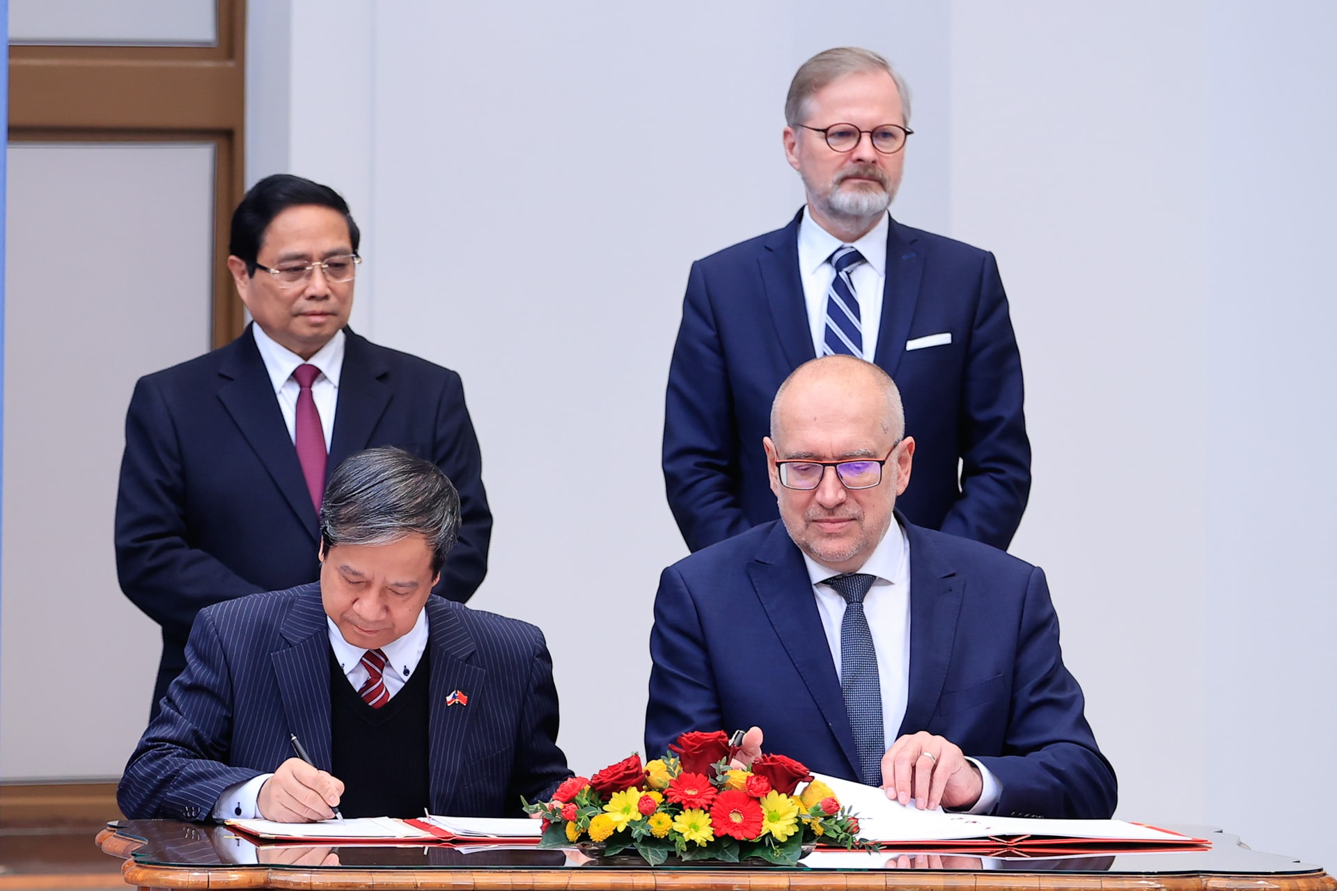 Thủ tướng Petr Fiala: Tại châu Á, Czech có quan hệ sâu sắc và rộng mở nhất với Việt Nam- Ảnh 5. Thủ tướng Petr Fiala: Tại châu Á, Czech có quan hệ sâu sắc và rộng mở nhất với Việt Nam- Ảnh 5.