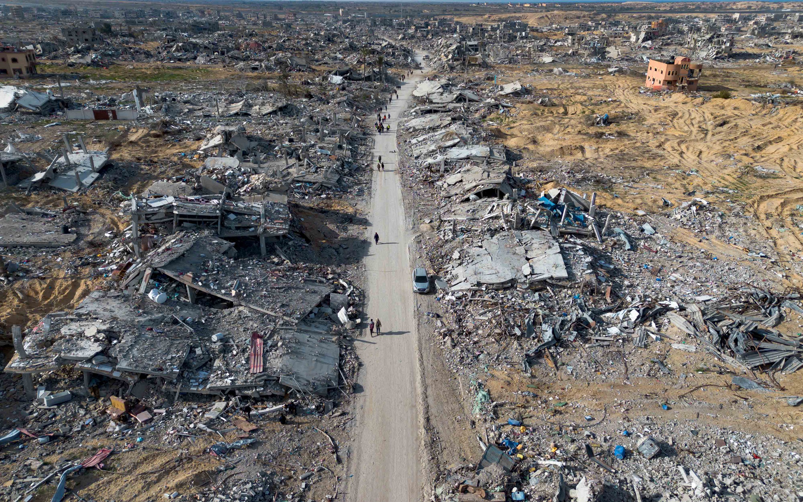 Nước mắt đoàn tụ ngày Hamas - Israel ngừng bắn- Ảnh 4. Nước mắt đoàn tụ ngày Hamas - Israel ngừng bắn- Ảnh 4.