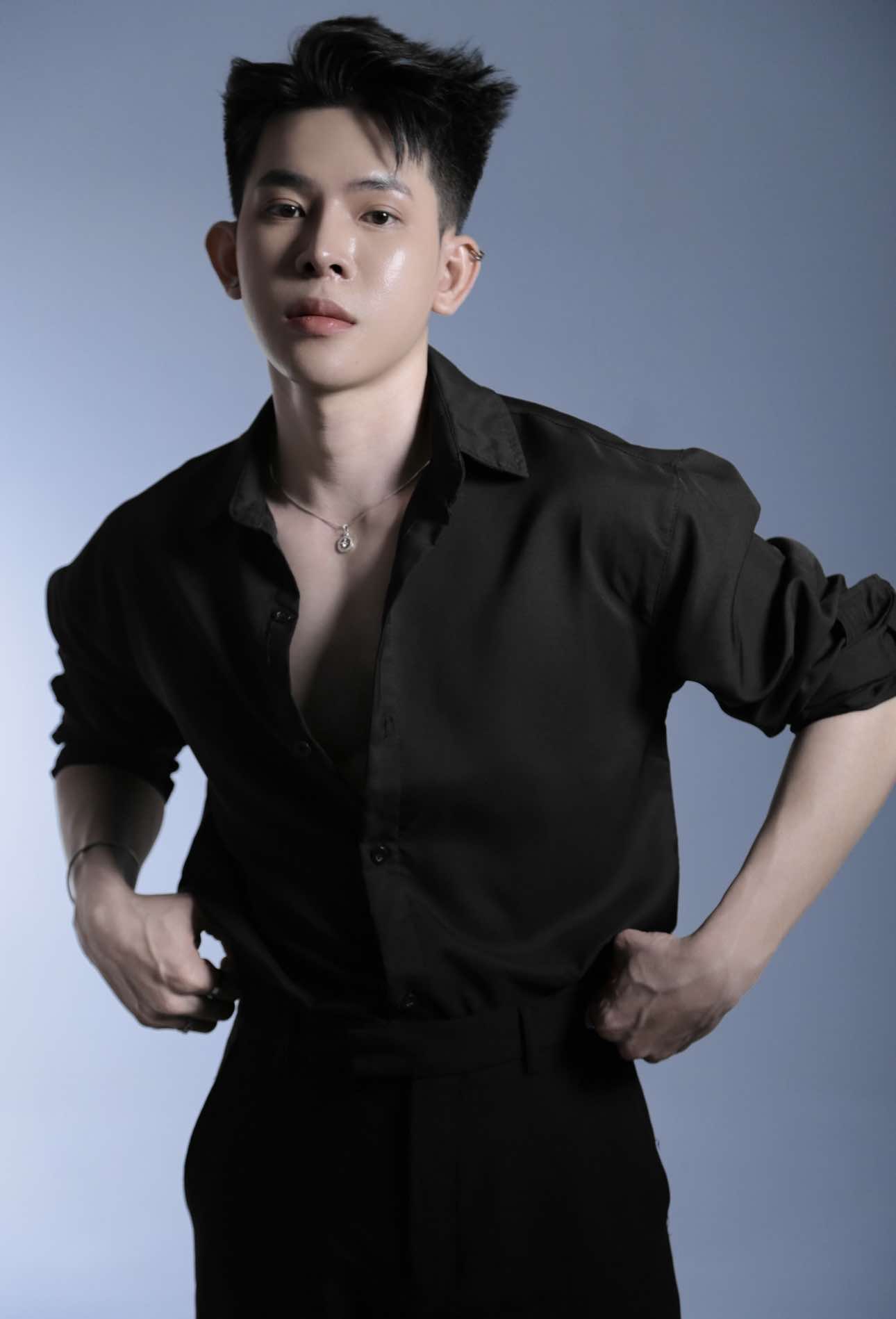 Duy Hakoota - Kép trẻ của Duy Hakoota - Kép trẻ của