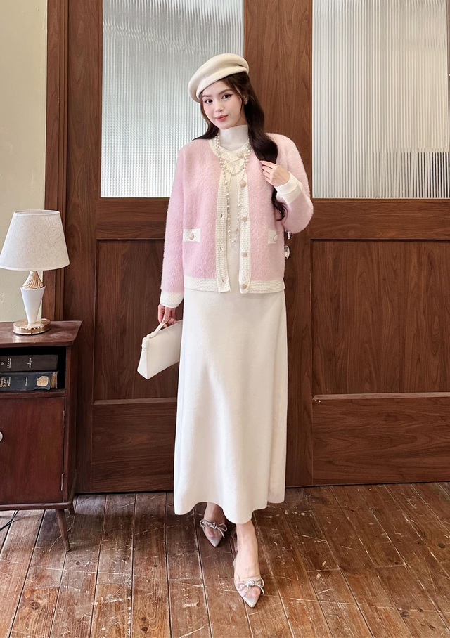 Trang phục mẹ bầu tỏa sáng với phong cách thời trang hiện đại- Ảnh 5. Trang phục mẹ bầu tỏa sáng với phong cách thời trang hiện đại- Ảnh 5.