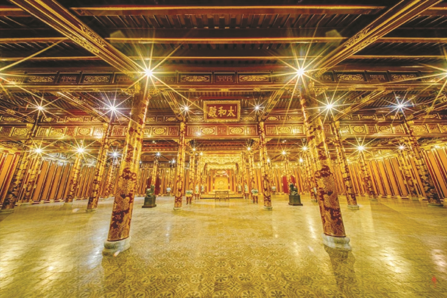 Điện Thái Hòa sau khi được trùng tu vô cùng lộng lẫy. Điện Thái Hòa sau khi được trùng tu vô cùng lộng lẫy.