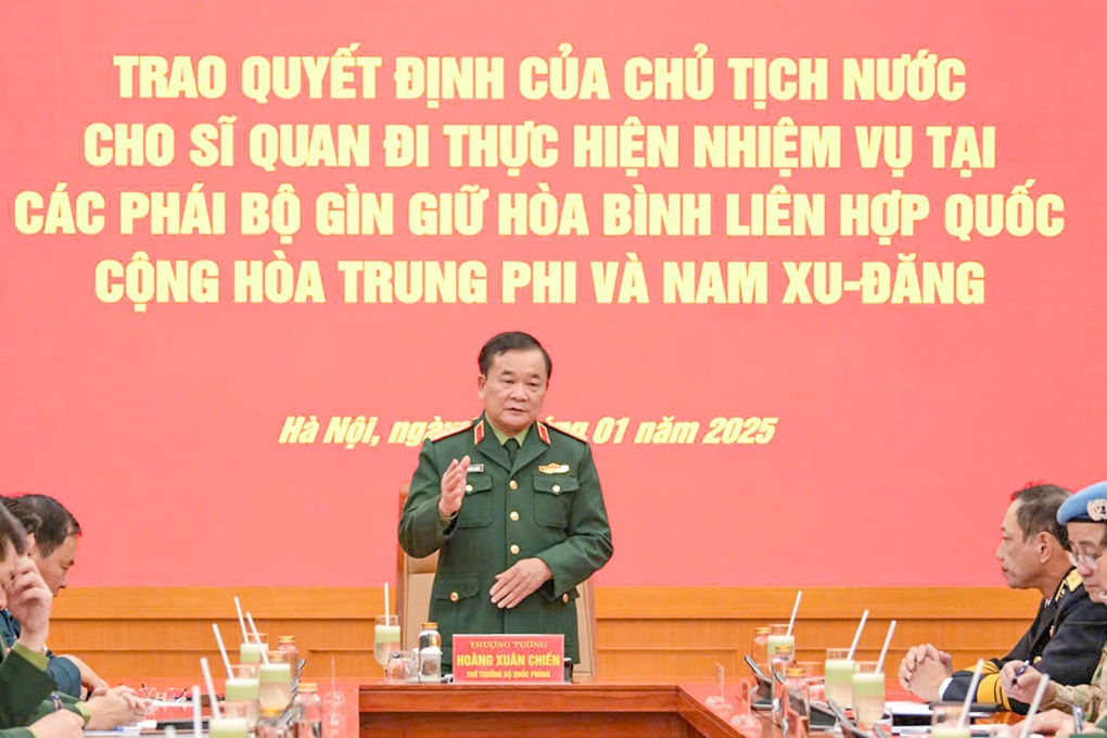 8 sĩ quan Việt Nam lên đường nhận nhiệm vụ gìn giữ hòa bình Liên Hợp Quốc - 2 8 sĩ quan Việt Nam lên đường nhận nhiệm vụ gìn giữ hòa bình Liên Hợp Quốc - 2
