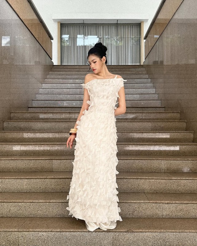 Áo dài cách điệu không thể ‘vắng bóng’ trong những ngày tết- Ảnh 1. Áo dài cách điệu không thể ‘vắng bóng’ trong những ngày tết- Ảnh 1.
