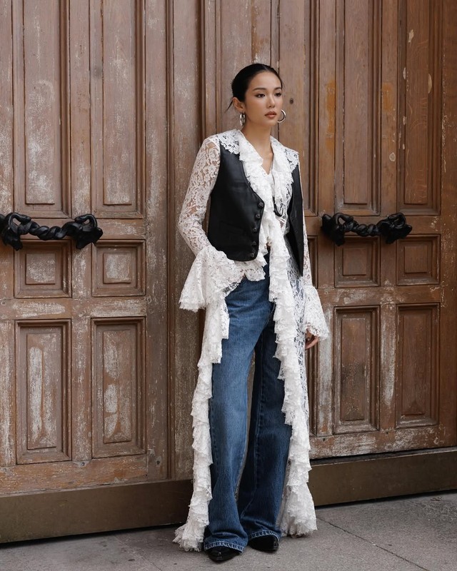 Áo sơ mi và vest, phong cách boho hiện đại của xu hướng xuân hè- Ảnh 1. Áo sơ mi và vest, phong cách boho hiện đại của xu hướng xuân hè- Ảnh 1.