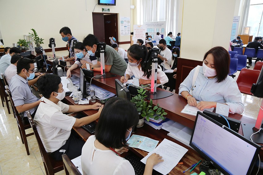 Bộ Nội vụ hướng dẫn sắp xếp cán bộ khi tinh gọn bộ máy- Ảnh 1. Bộ Nội vụ hướng dẫn sắp xếp cán bộ khi tinh gọn bộ máy- Ảnh 1.