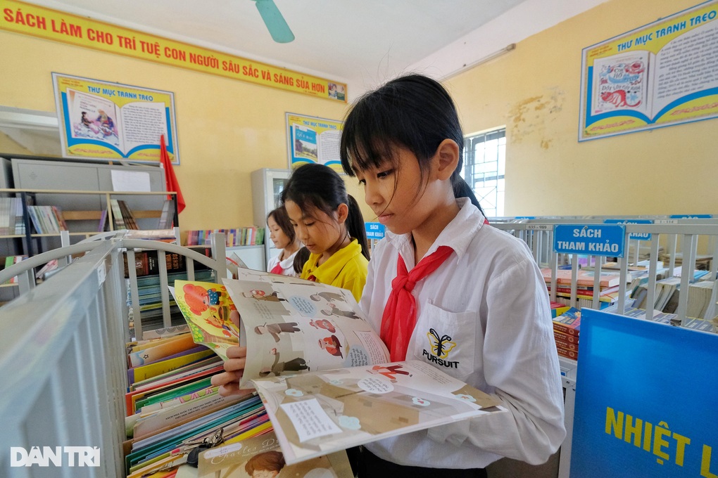 Bỏ thi lớp 6, các trường làm gì với hàng nghìn học bạ toàn điểm 10? - 1 Bỏ thi lớp 6, các trường làm gì với hàng nghìn học bạ toàn điểm 10? - 1